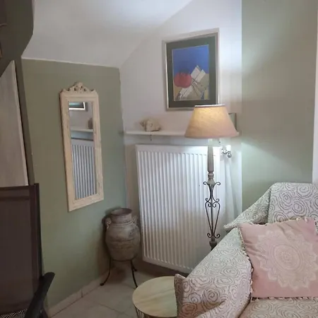 Vasiliki's 펜션 Kalyves Polygyrou